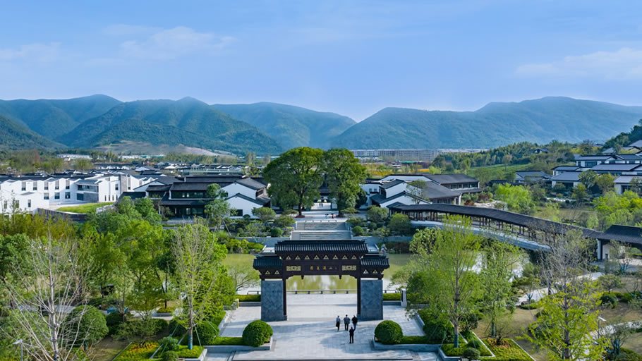 东坡阁 · 雅达阳羡溪山 实景